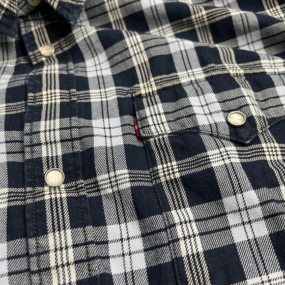 NWT - Levi’s Premium Men’s Relaxed Fit Western Shirt - Size XXL - Picture 7 of 14